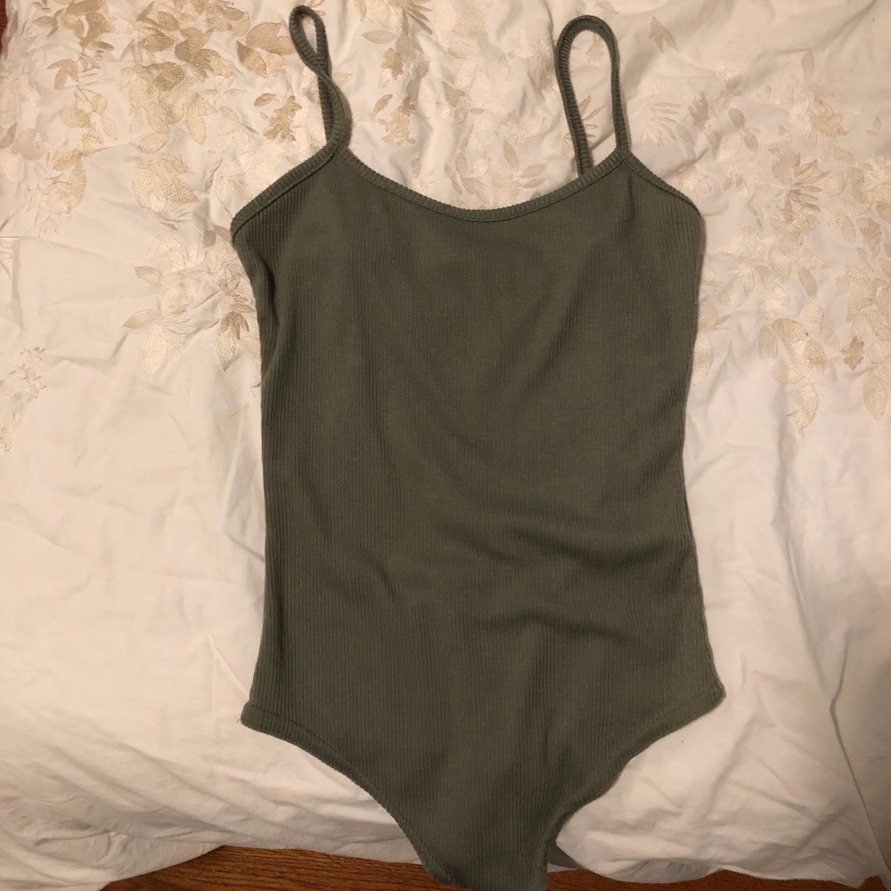 Boohoo olive green bodysuit